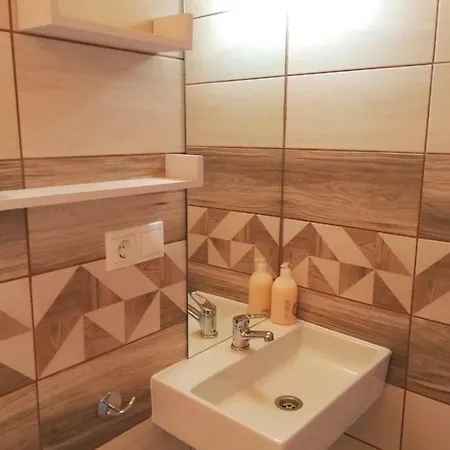 Park Apartman דירה